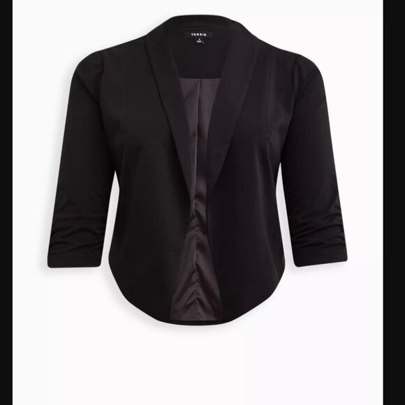 Torrid 0 Light Crepe Ruched Sleeve Blazer 12 - Picture 3 of 8